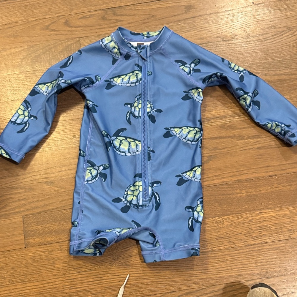 Tea Collection Blue and Green Baby Swimsuit rash guard VGUC 12-18 months